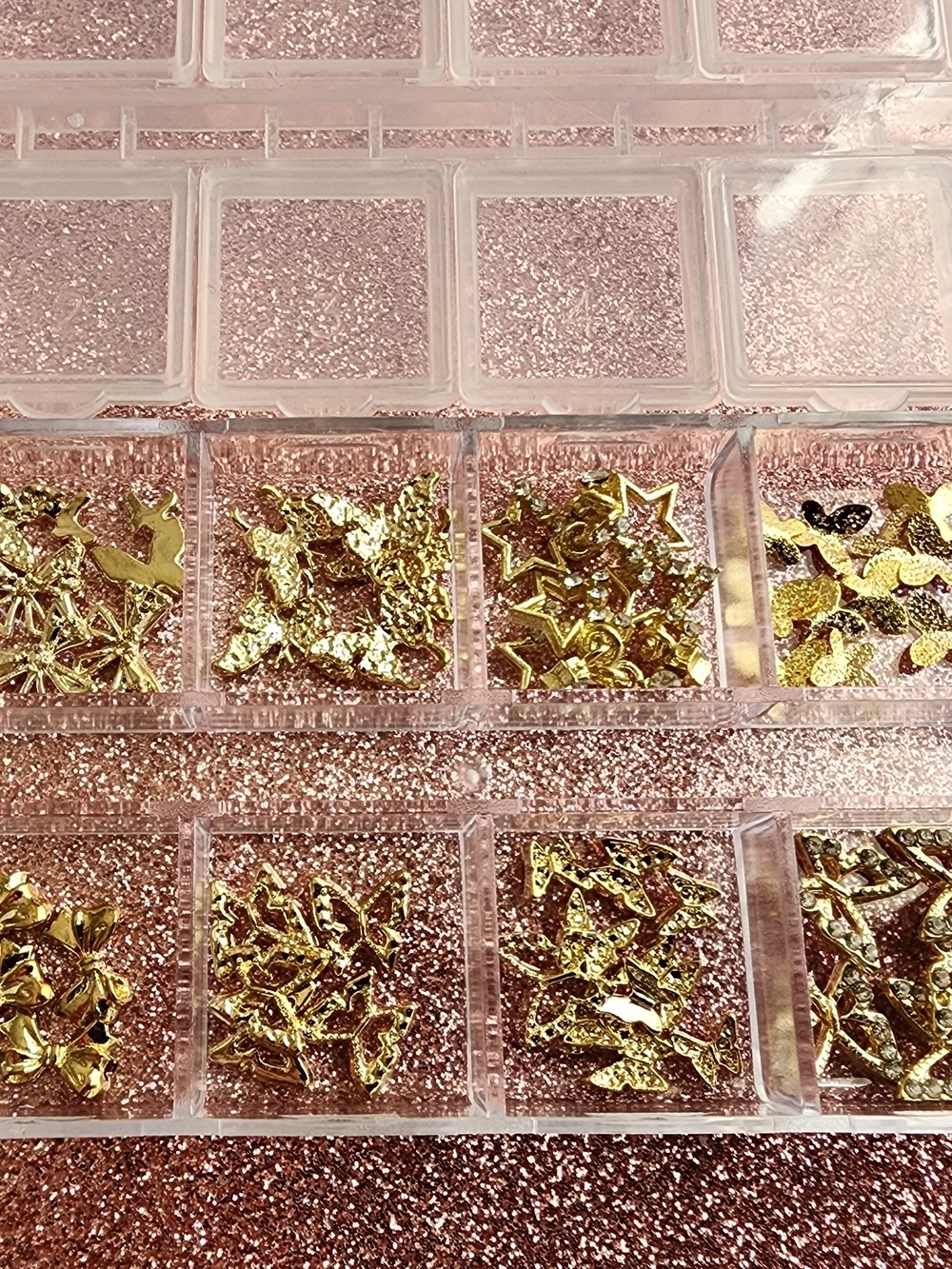 Gold Nail Art Charms Set for Women - Decorative Metallic Accents